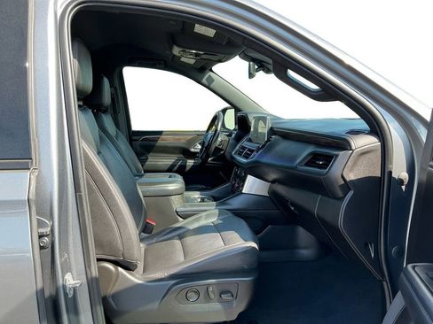 Used 2021 Chevrolet Tahoe Z71 w/ Luxury Package image 22