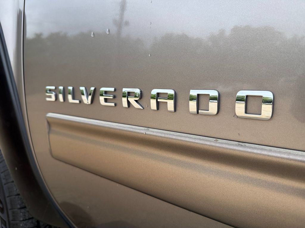 Used 2012 Chevrolet Silverado 1500 LT w/ All-Star Edition AWD/4WD image 39
