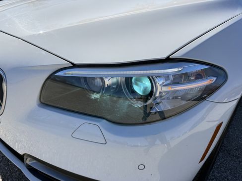 Used 2015 BMW 528i Sedan image 13