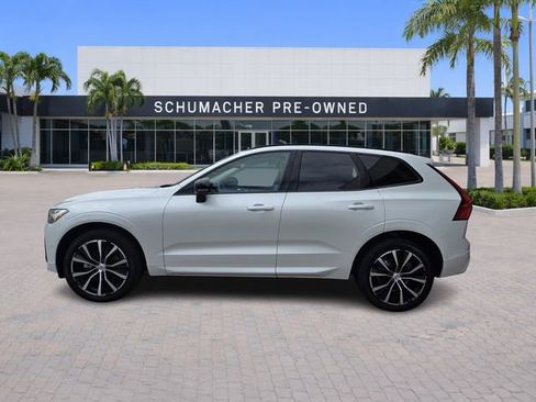 Used 2023 Volvo XC60 B5 Plus w/ Protection Package Premier image 4