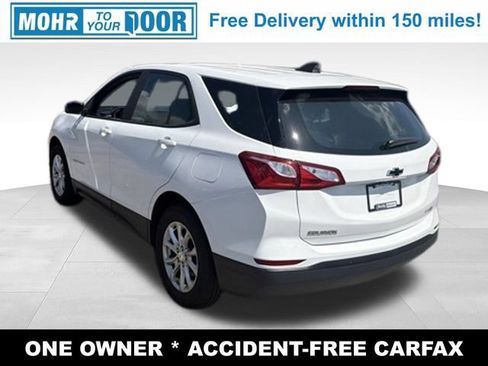 Used 2020 Chevrolet Equinox LS FWD image 3