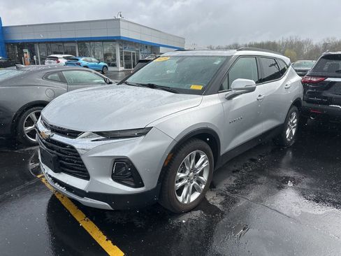 Used 2019 Chevrolet Blazer LT w/ Sun and Wheels Package image 5