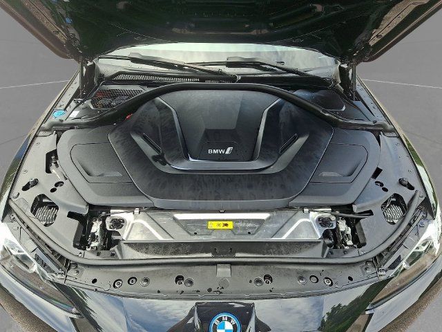 Used 2023 BMW i4 eDrive40 w/ Premium Package RWD image 29