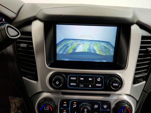 Used 2020 GMC Yukon SLE RWD image 17