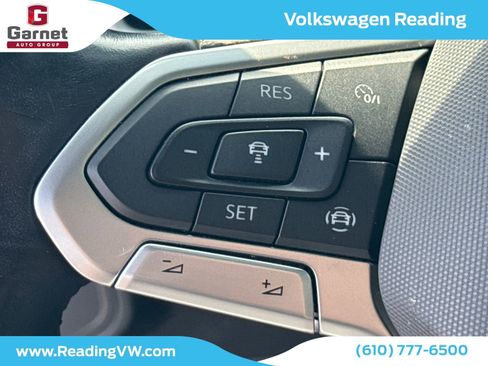 Used 2020 Volkswagen Atlas Cross Sport SEL Premium AWD/4WD image 47