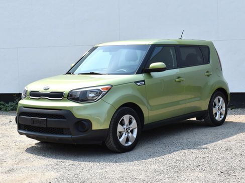 Used 2018 Kia Soul FWD image 8