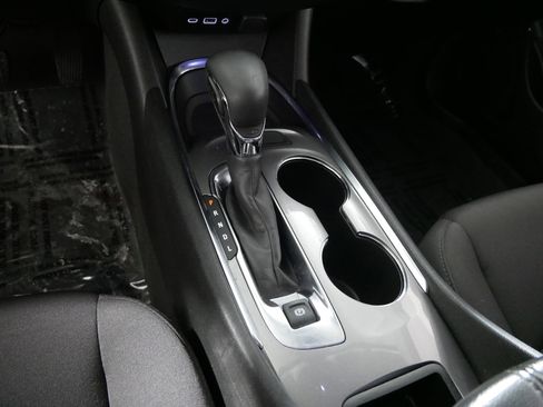 Used 2023 Chevrolet Malibu LT image 24