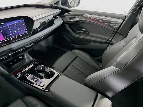 New 2025 Audi A6 e-tron Premium Plus image 21