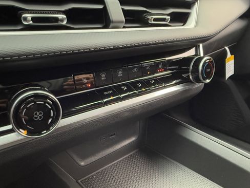 New 2026 Chevrolet Equinox LT w/ Midnight Edition image 16