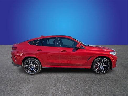 Used 2022 BMW X6 M50i w/ Executive Package image 6