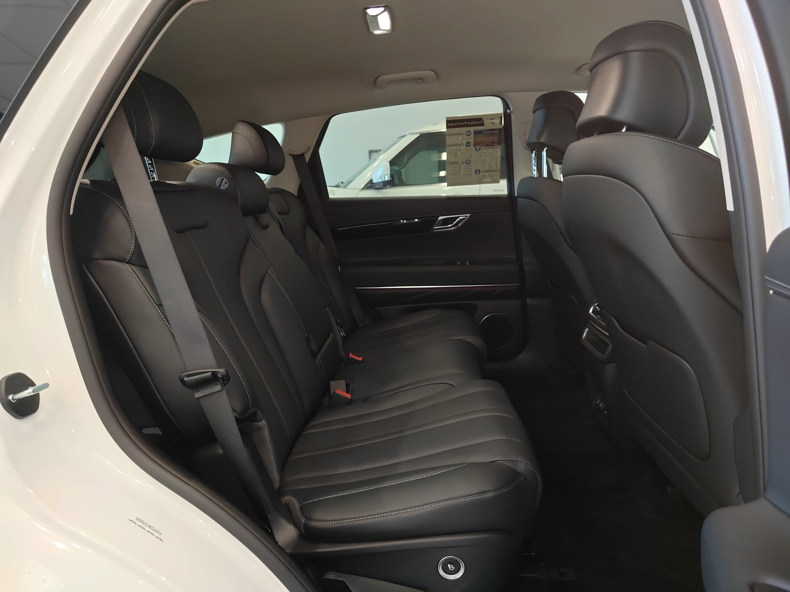 Used 2026 Genesis GV80 2.5T AWD/4WD image 18
