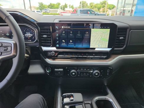 New 2026 Chevrolet Silverado 1500 RST w/ Redline Edition AWD/4WD image 20