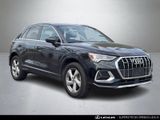 Used 2020 Audi Q3 2.0T Premium Plus image 2