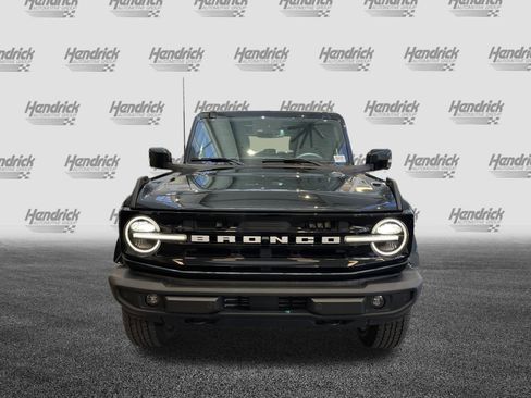 Used 2024 Ford Bronco Outer Banks AWD/4WD image 3