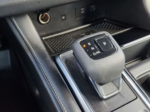 Used 2023 Nissan Pathfinder SL image 44