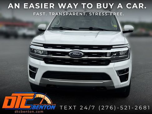 Used 2023 Ford Expedition Limited AWD/4WD image 2