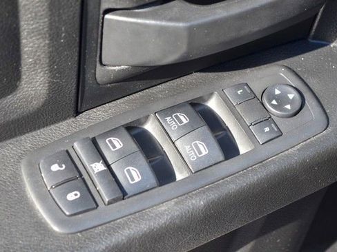 Used 2019 RAM 1500 Express image 16