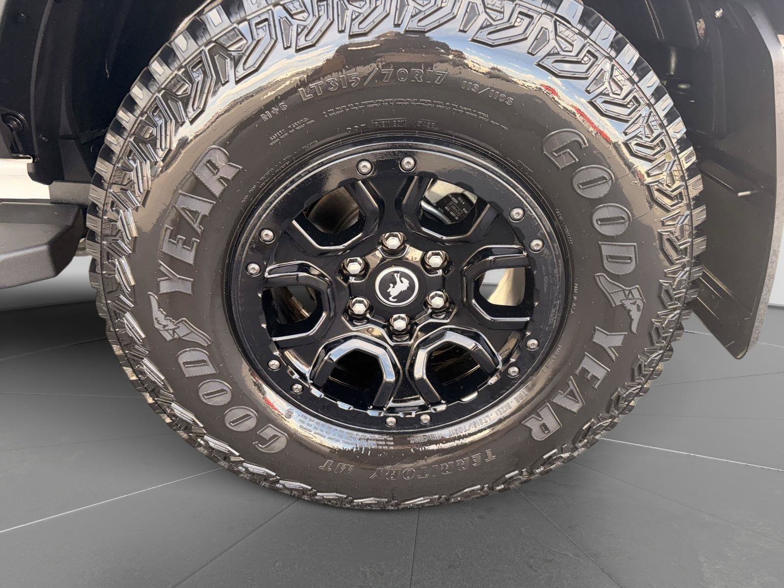 Used 2024 Ford Bronco Wildtrak AWD/4WD image 11