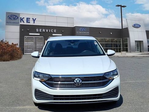 Used 2024 Volkswagen Jetta S FWD image 2