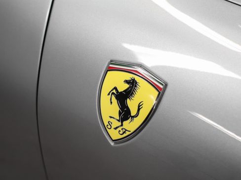 Certified 2024 Ferrari Roma image 11