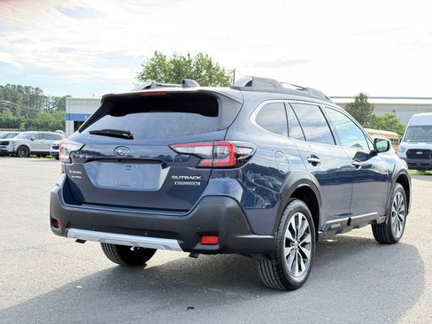 Used 2023 Subaru Outback Touring XT AWD/4WD image 8