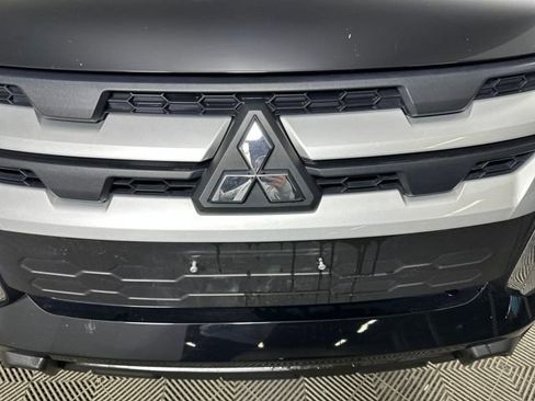 Used 2024 Mitsubishi Outlander Sport SE image 9