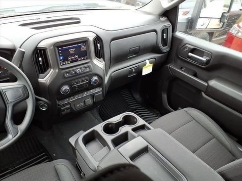 New 2026 Chevrolet Silverado 2500 Custom w/ Custom Value Package AWD/4WD image 12