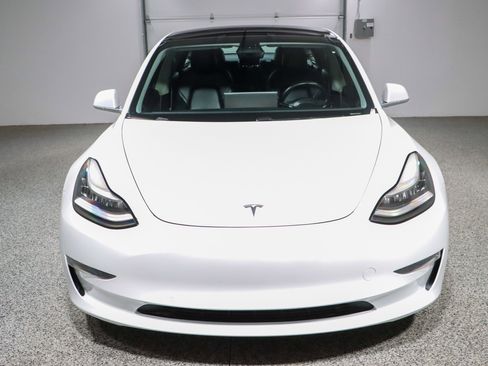 Used 2020 Tesla Model 3 Long Range AWD/4WD image 4