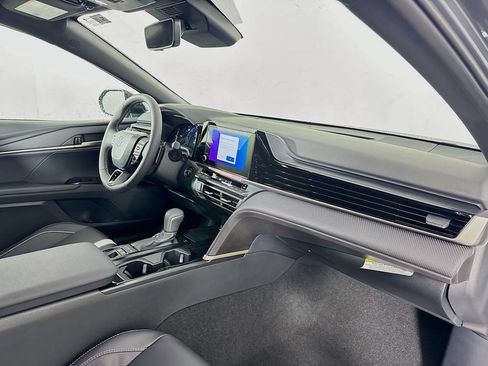 New 2026 Toyota Camry SE FWD image 29