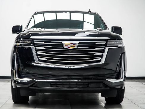 Used 2024 Cadillac Escalade ESV Premium Luxury Platinum AWD/4WD image 8