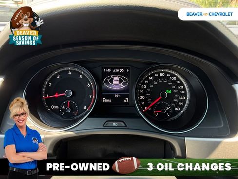 Used 2020 Volkswagen Atlas Cross Sport SE image 19