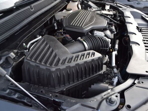 Used 2022 Chevrolet Blazer LT image 36