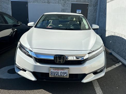 Used 2021 Honda Clarity Plug-In Hybrid image 5