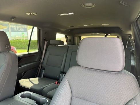 Used 2026 Chevrolet Tahoe LS RWD image 10