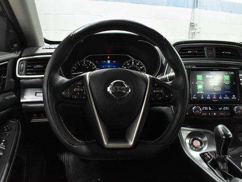 Used 2022 Nissan Maxima Platinum image 8