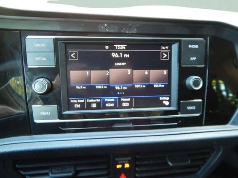 Used 2024 Volkswagen Jetta S image 20