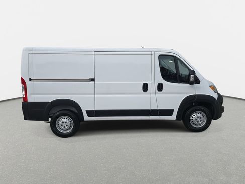 New 2026 RAM ProMaster 2500 w/ Convenience Group image 4