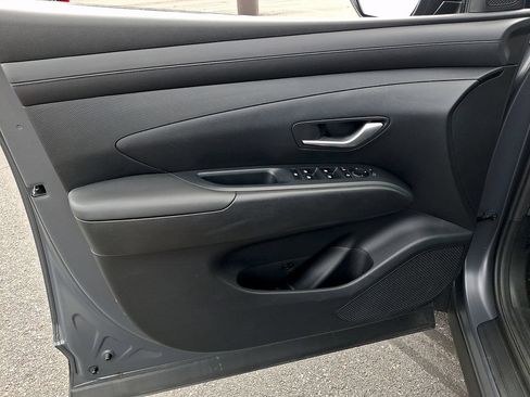 Certified 2025 Hyundai Tucson SE AWD/4WD image 15