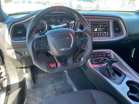 Used 2022 Dodge Challenger GT RWD image 12