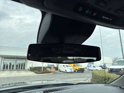 Certified 2025 GMC Sierra 1500 Elevation image 27