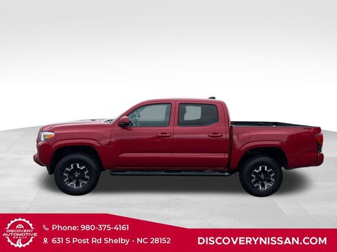 Used 2020 Toyota Tacoma SR AWD/4WD image 9