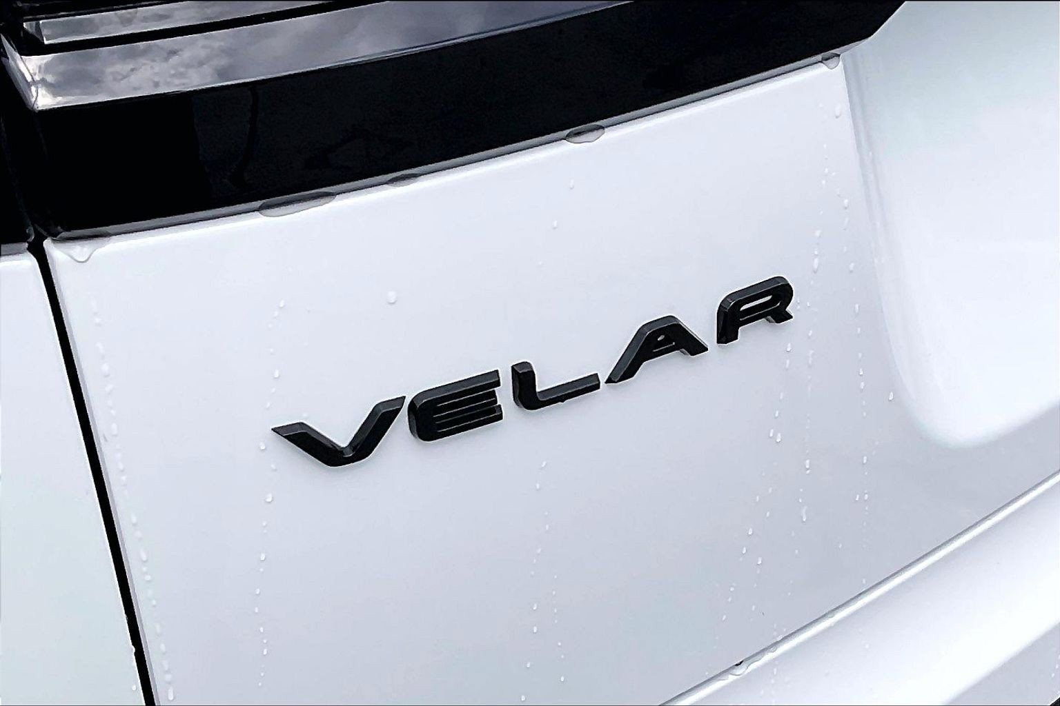 New 2026 Land Rover Range Rover Velar S AWD/4WD image 9