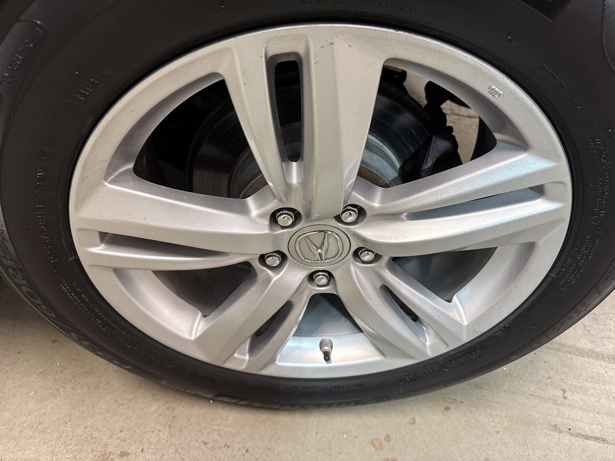 Used 2015 Acura RDX w/ Technology Package AWD/4WD image 29