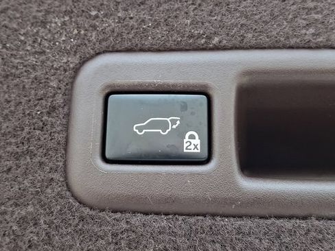 Used 2018 Lexus RX 350 AWD w/ Premium Package image 32