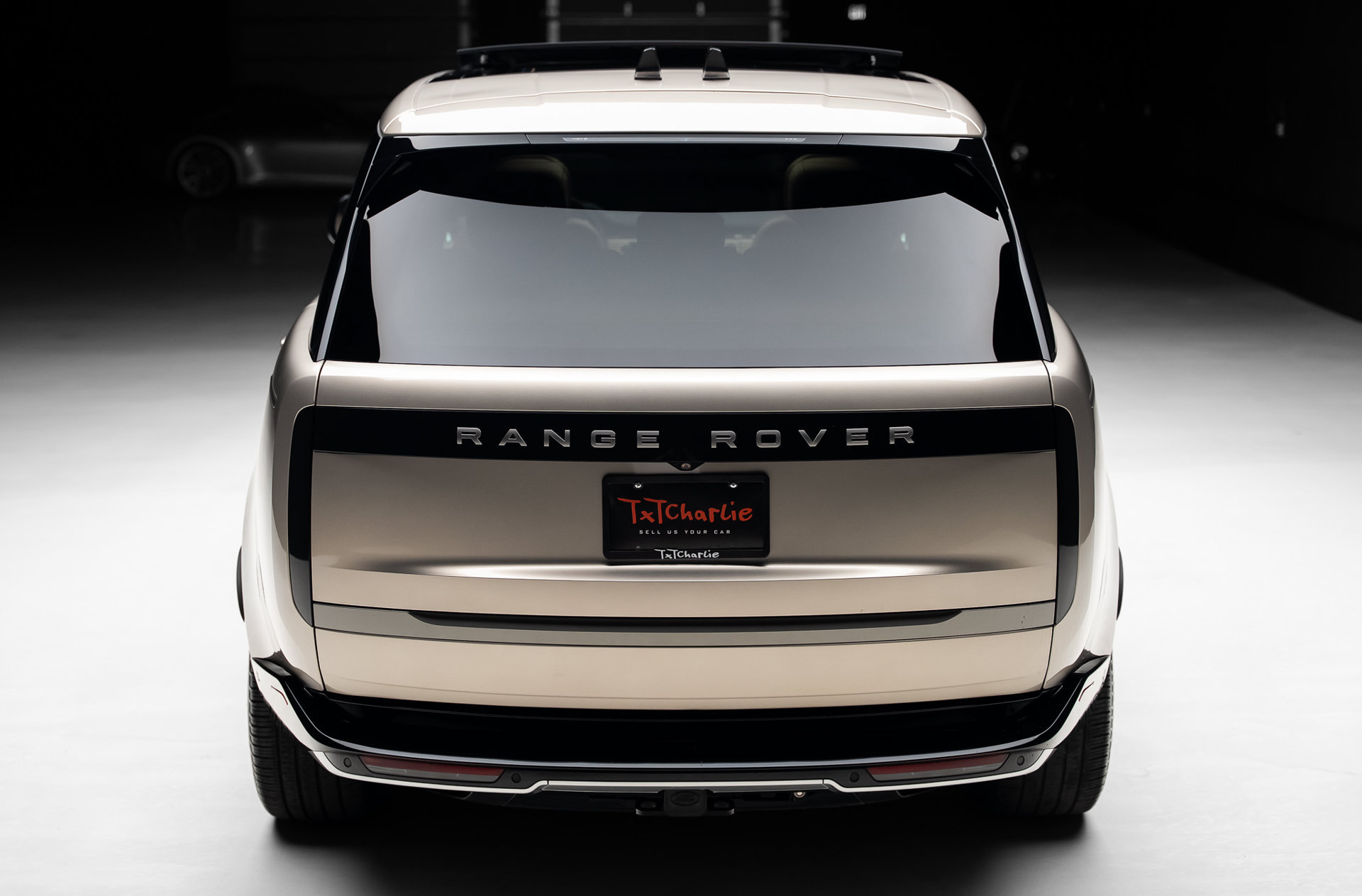 Used 2024 Land Rover Range Rover SE AWD/4WD image 25