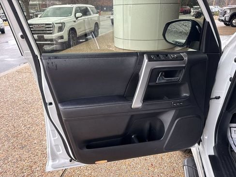 Used 2024 Toyota 4Runner Limited image 23