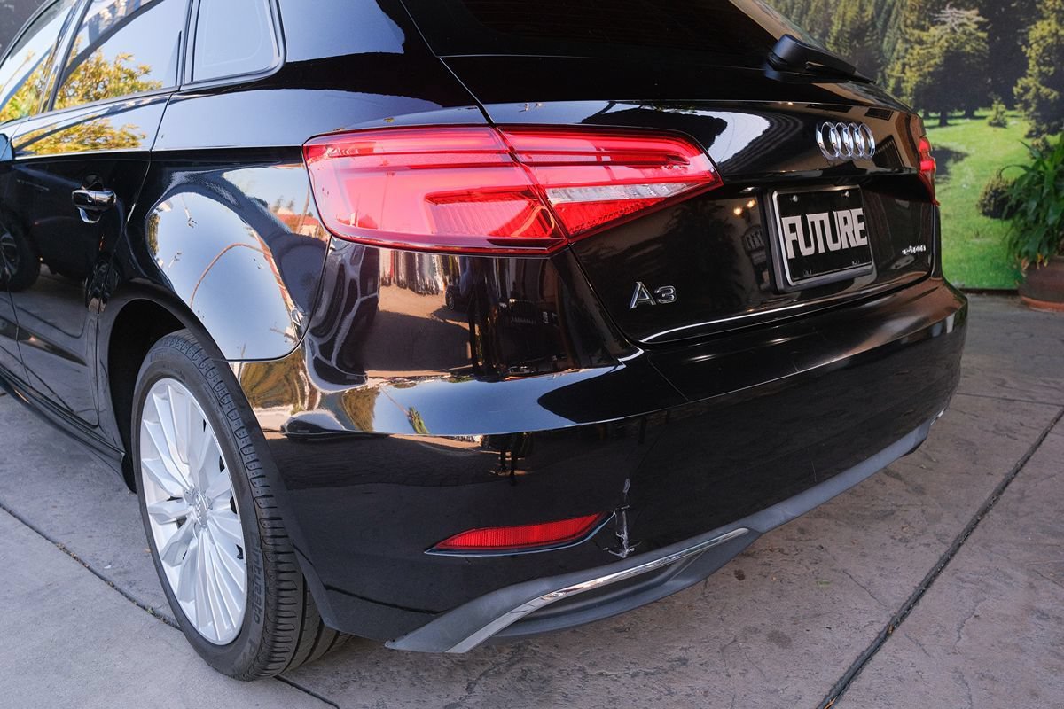 Used 2018 Audi A3 e-tron Premium FWD image 39