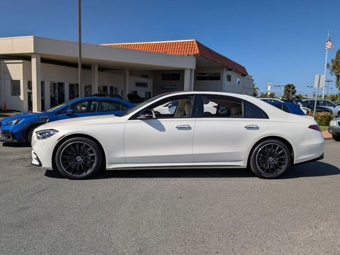 Used 2023 Mercedes-Benz S 500 4MATIC image 2