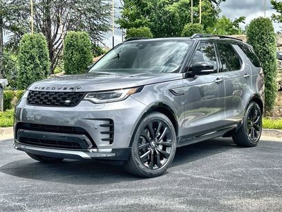 New 2026 Land Rover Discovery Dynamic SE