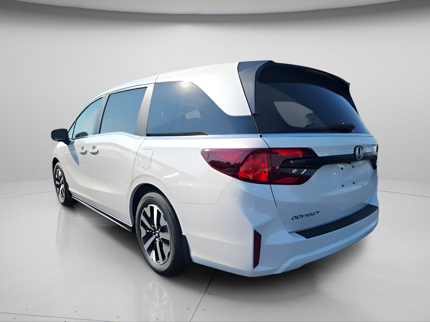 New 2027 Honda Odyssey EX-L image 4